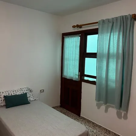 Casa Grande En Centro Апартаменты Гарачико